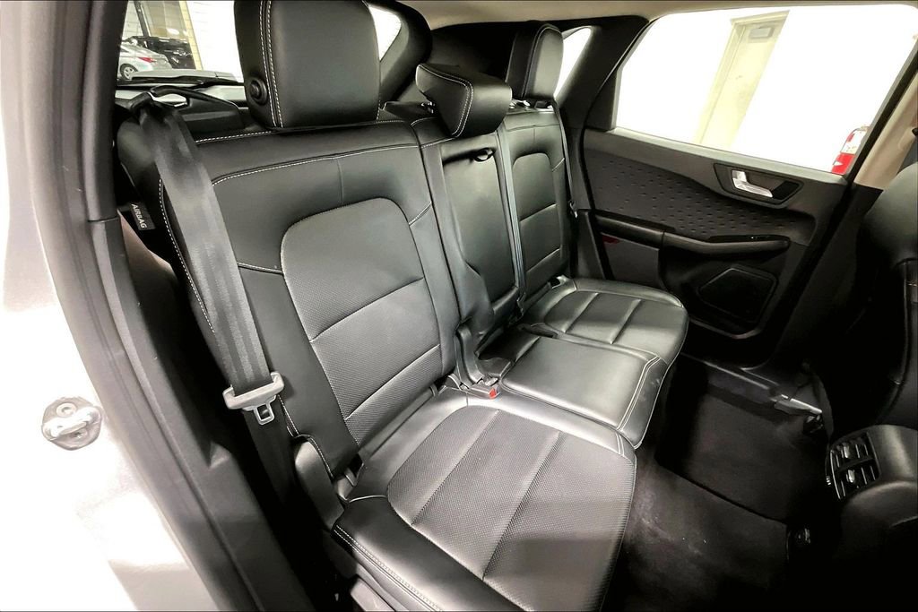 Used 2020 Ford Escape SEL image 35