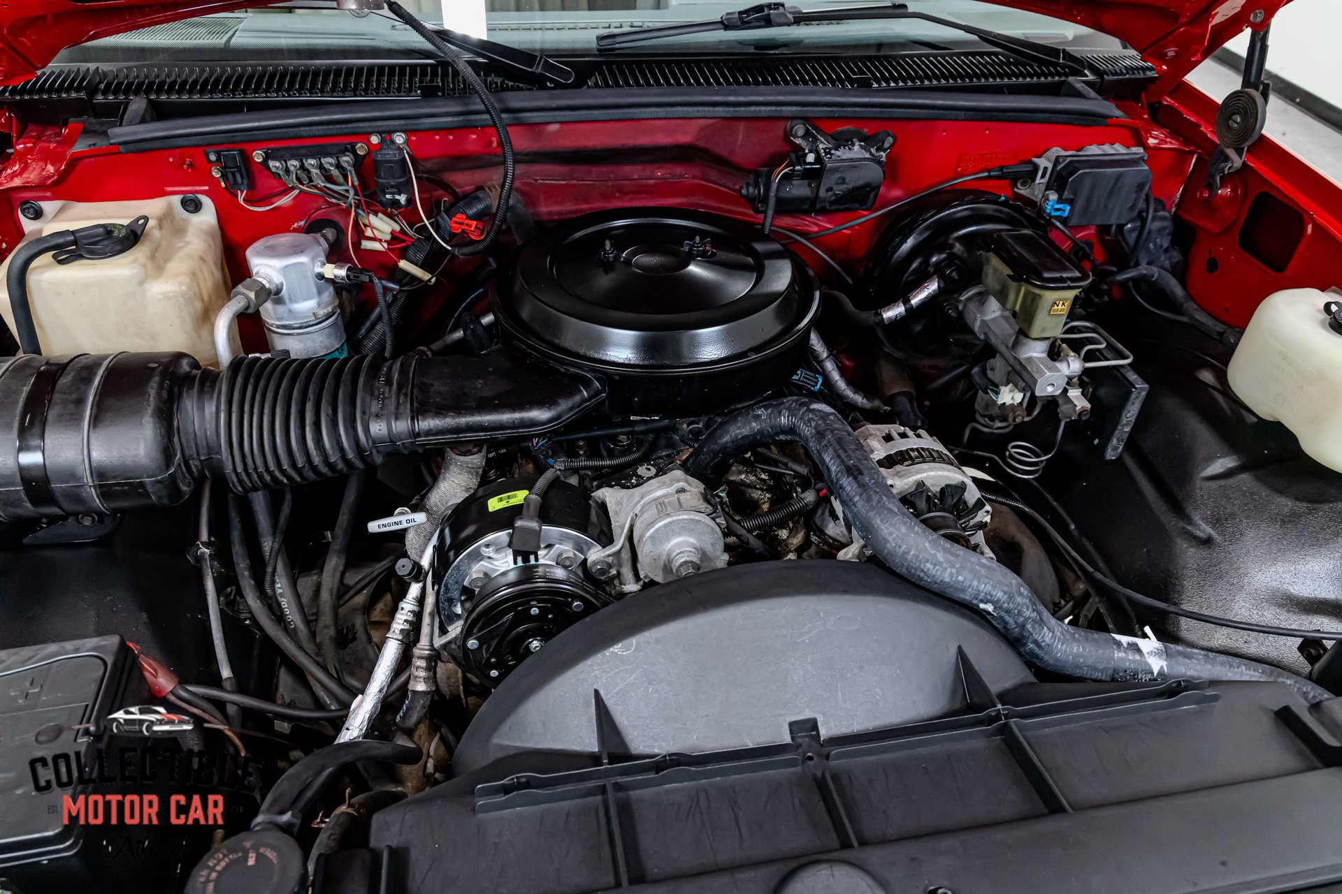Used 1992 Chevrolet Silverado 1500 2WD Regular Cab image 95