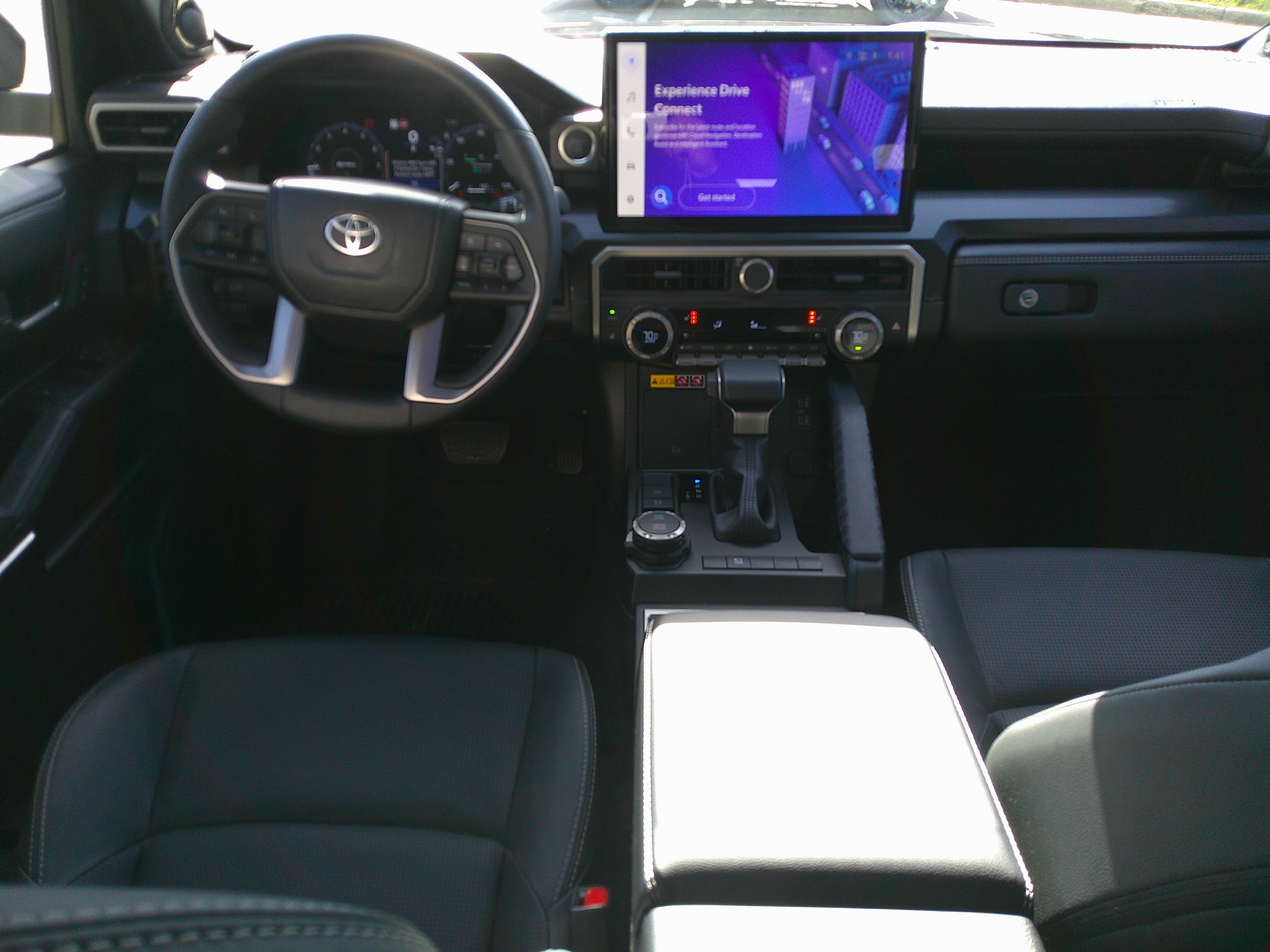 Used 2025 Toyota 4Runner Limited image 31