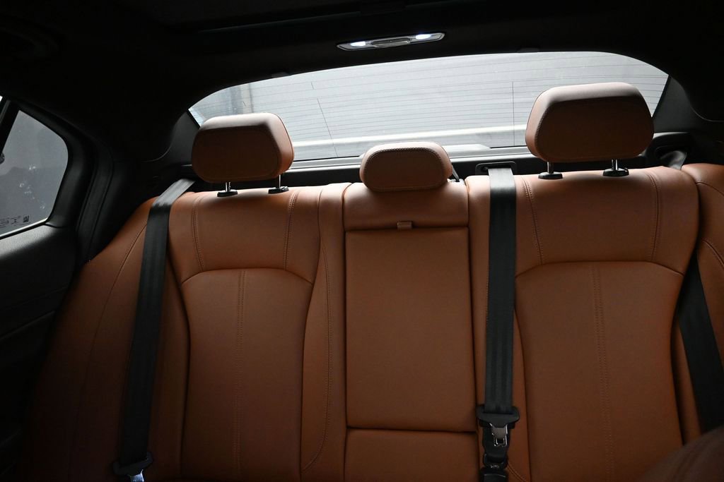 Used 2023 Alfa Romeo Giulia Ti RWD image 19