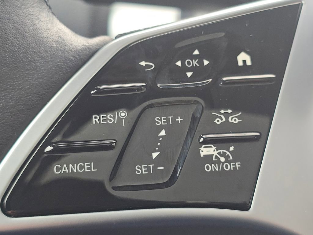 Certified 2025 Mercedes-Benz GLB 250 4MATIC image 34