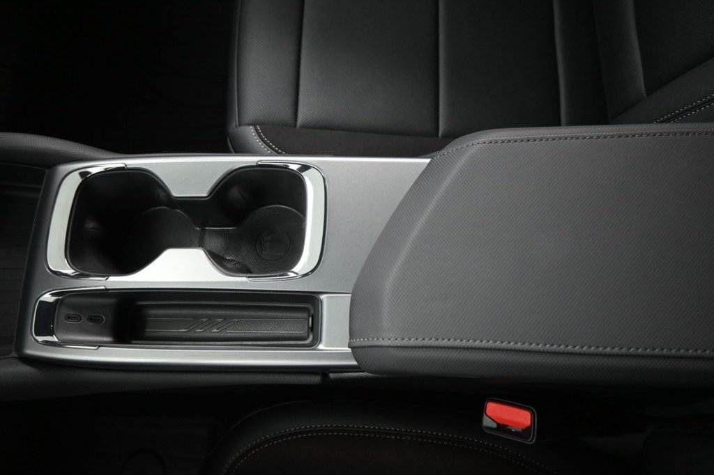 New 2026 Chevrolet Equinox EV RS w/ Convenience Package II FWD image 36