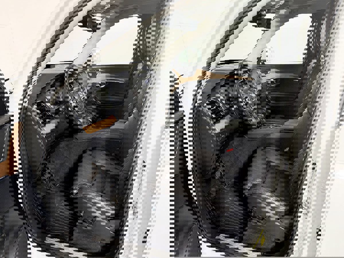 Used 2017 Volvo XC90 T6 Inscription w/ Vision Package image 30