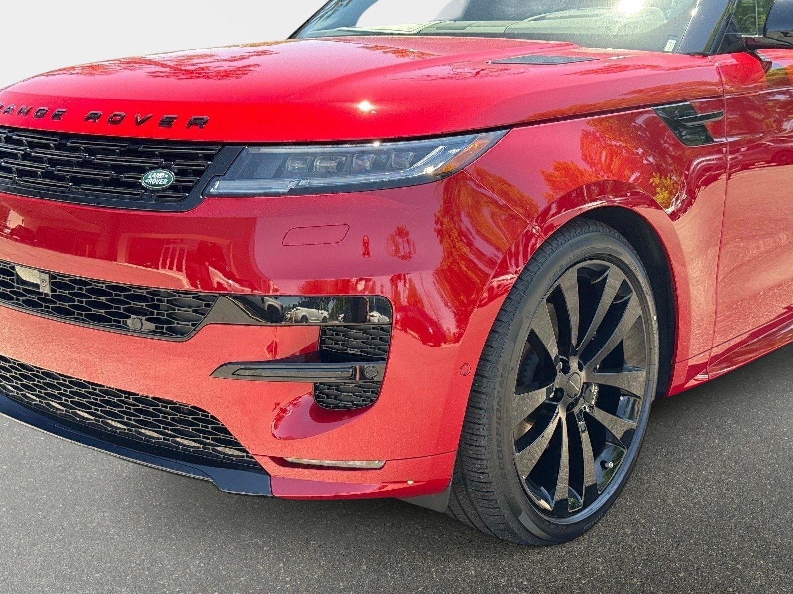 New 2026 Land Rover Range Rover Sport Dynamic SE AWD/4WD image 9