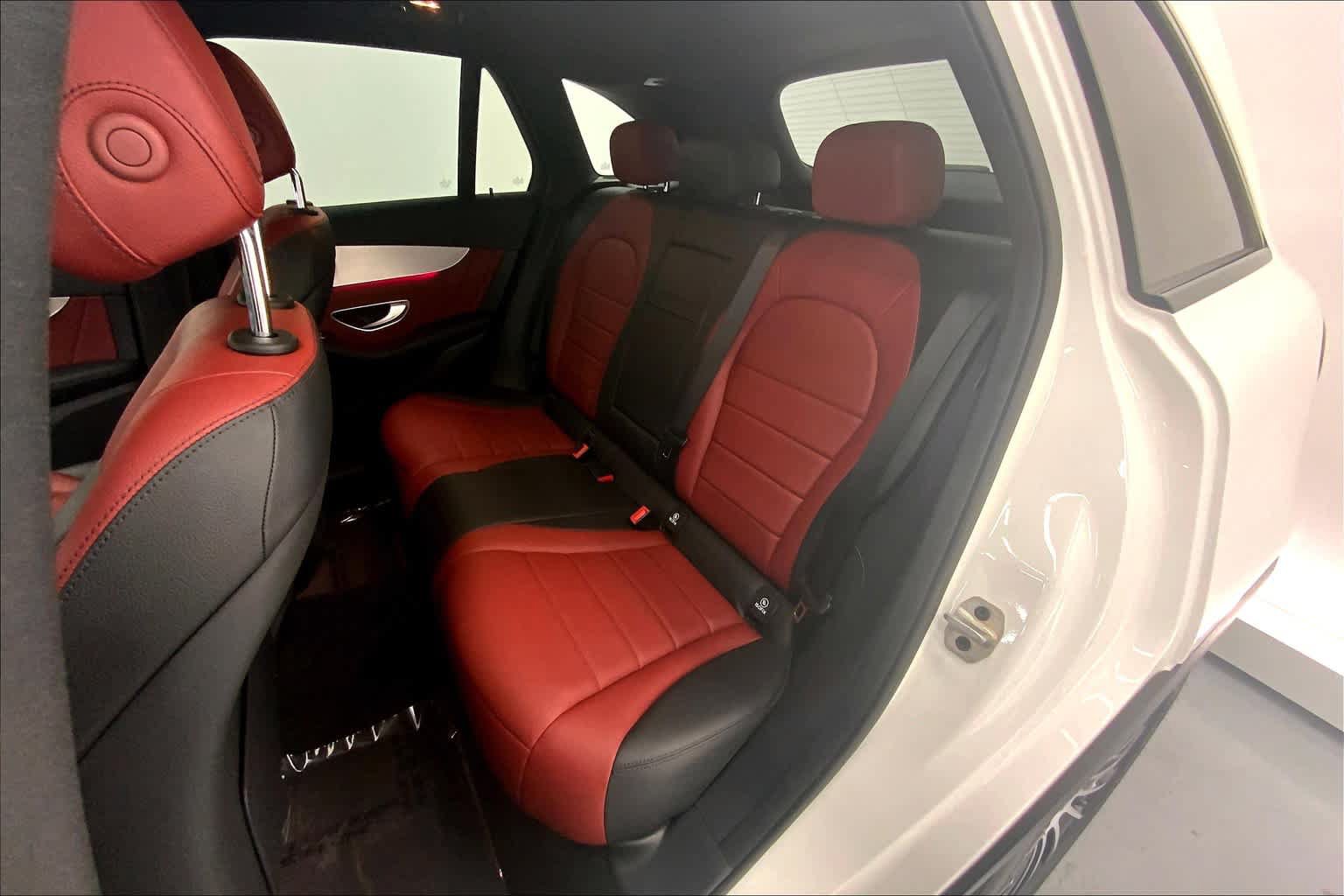 Used 2022 Mercedes-Benz GLC 300 image 21