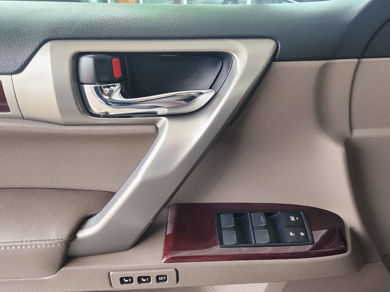 Used 2017 Lexus GX 460 Base AWD 4dr SUV image 33