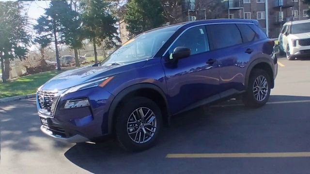 Used 2022 Nissan Rogue S image 7