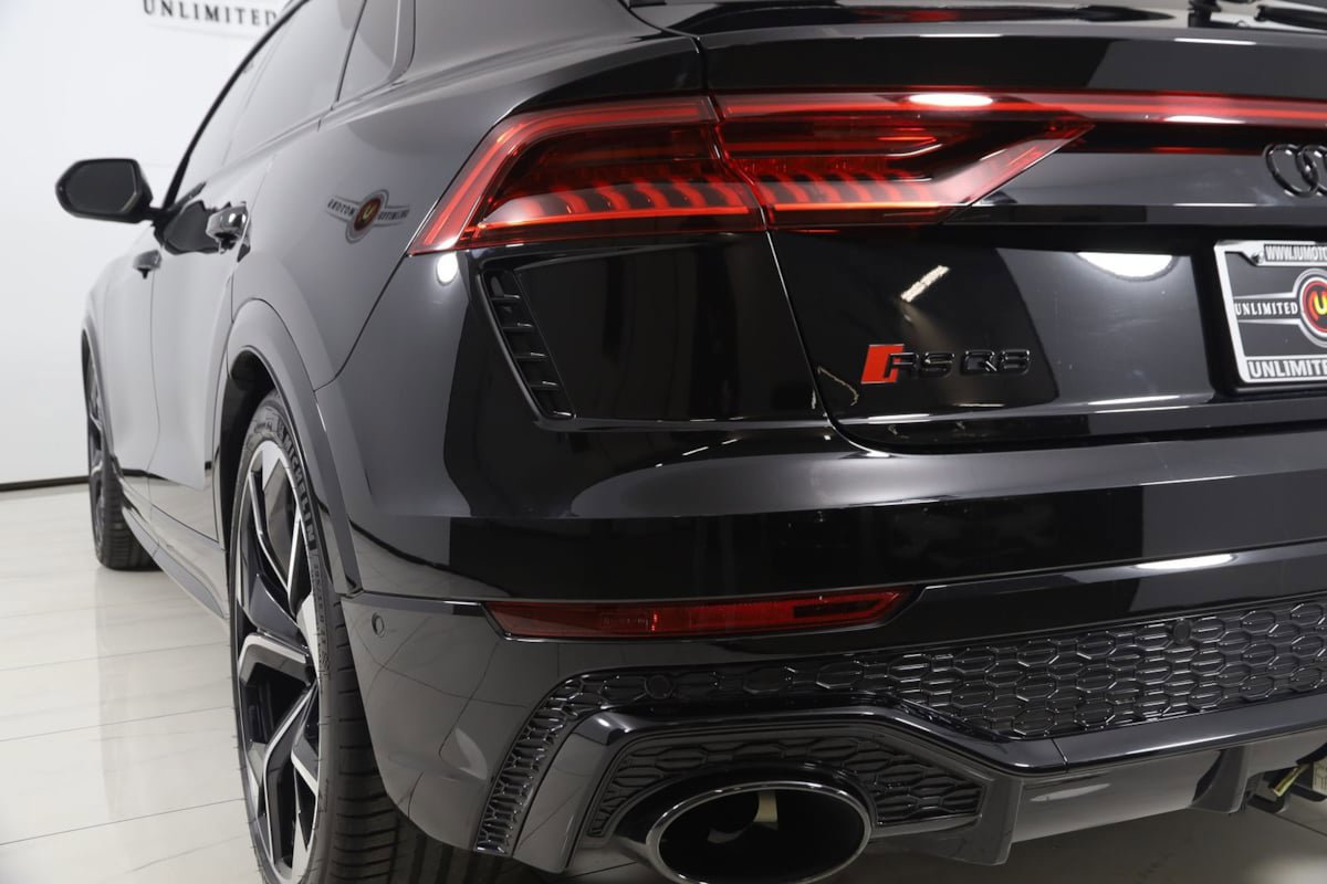 Used 2023 Audi RS Q8 w/ Black Optic Package AWD/4WD image 32