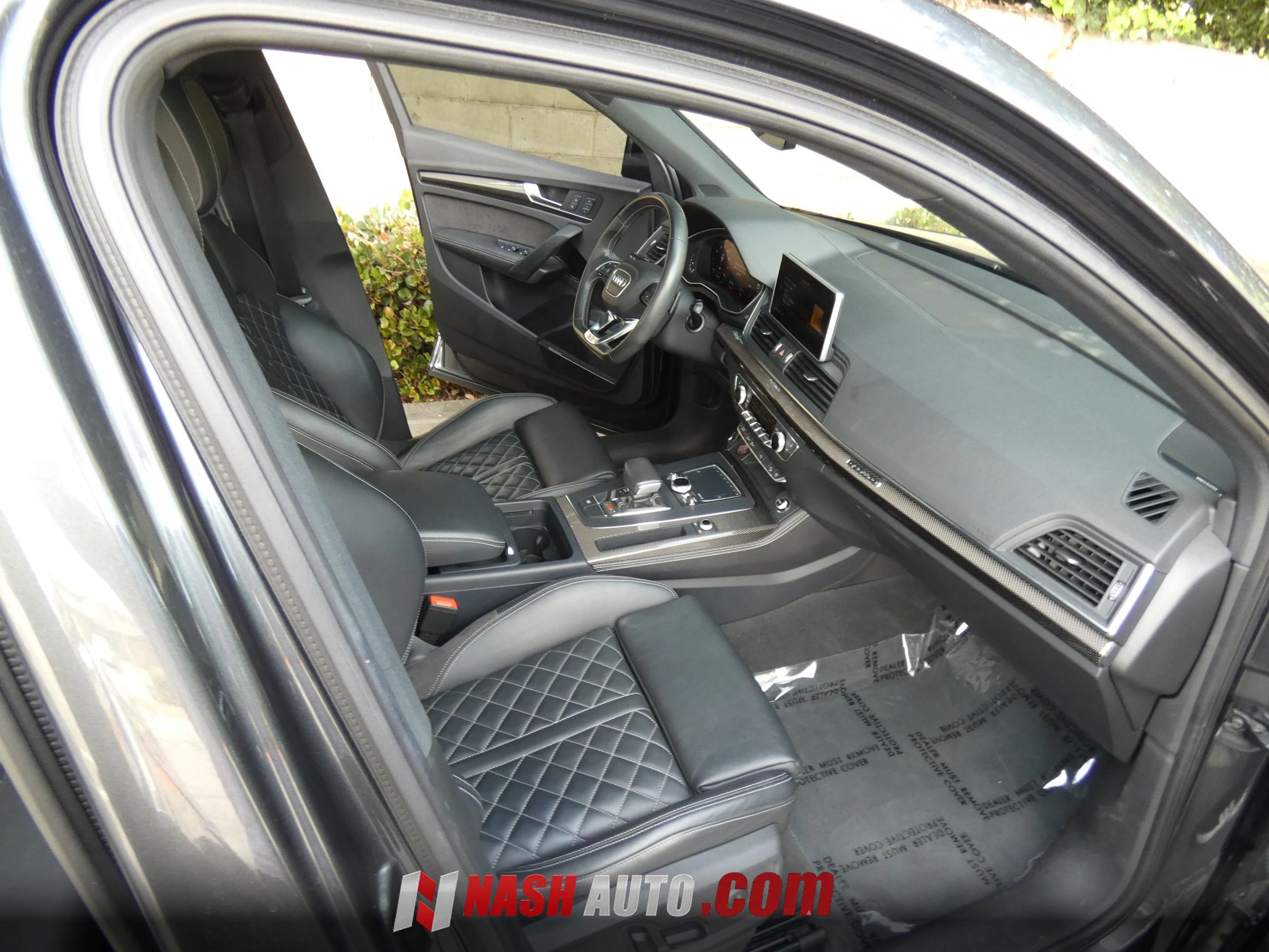 Used 2018 Audi SQ5 Premium Plus w/ S Sport Package AWD/4WD image 48
