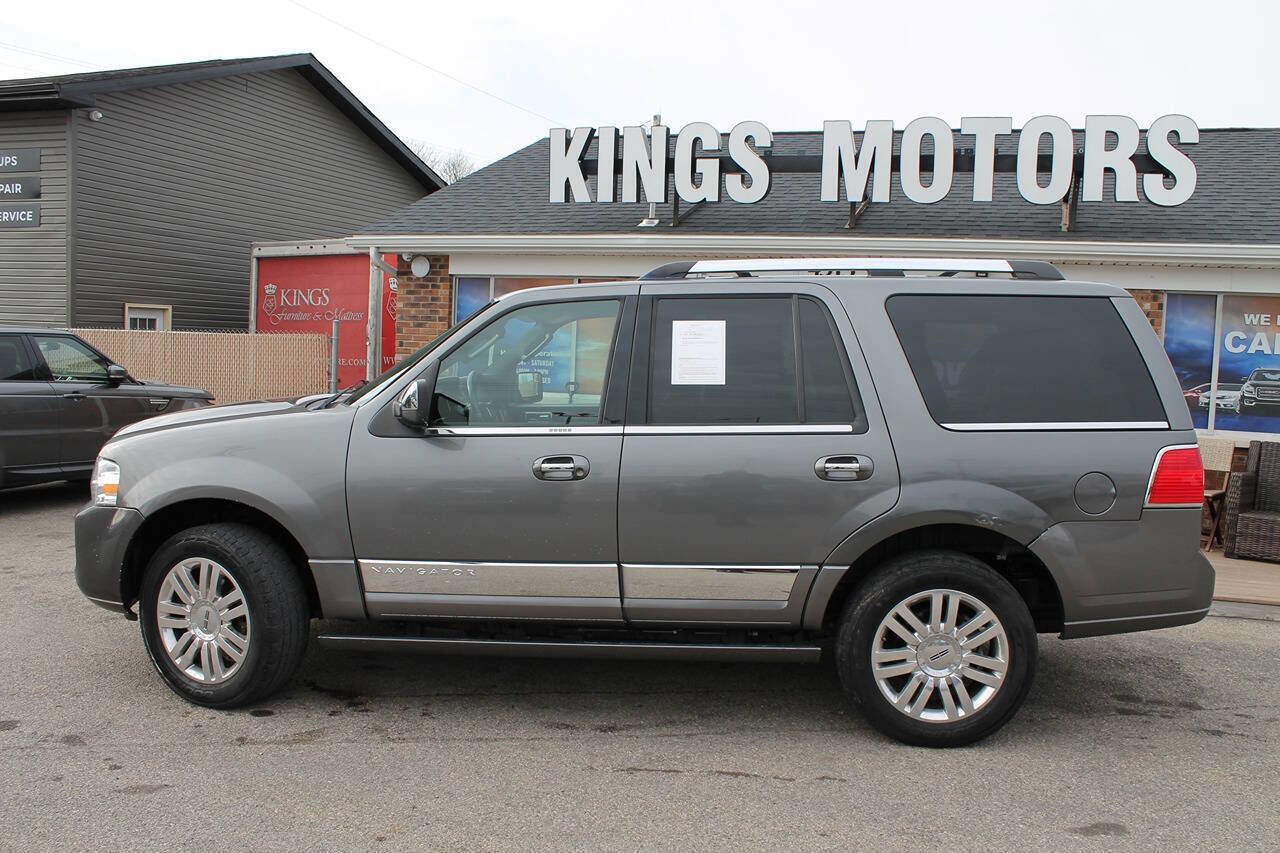 Used 2013 Lincoln Navigator 4WD w/ HD Trailer Tow Pkg image 2