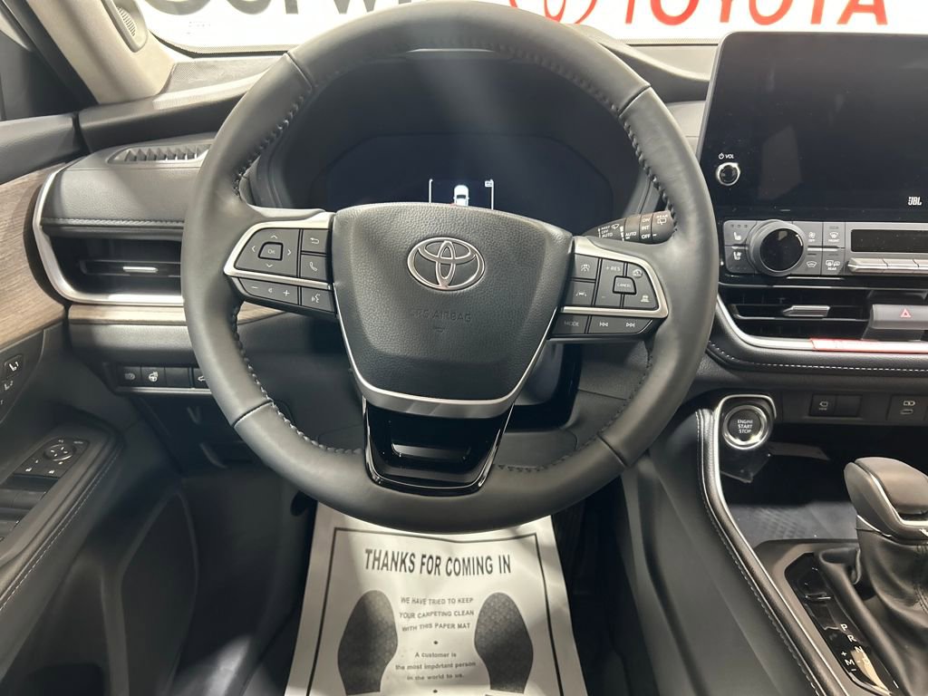 Used 2026 Toyota Grand Highlander Limited image 15