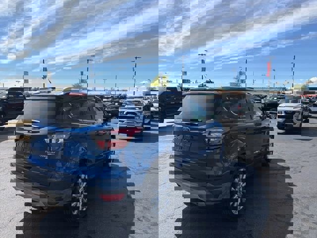 Used 2017 Ford Escape Titanium image 6