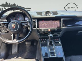 Used 2024 Porsche Macan AWD/4WD image 22
