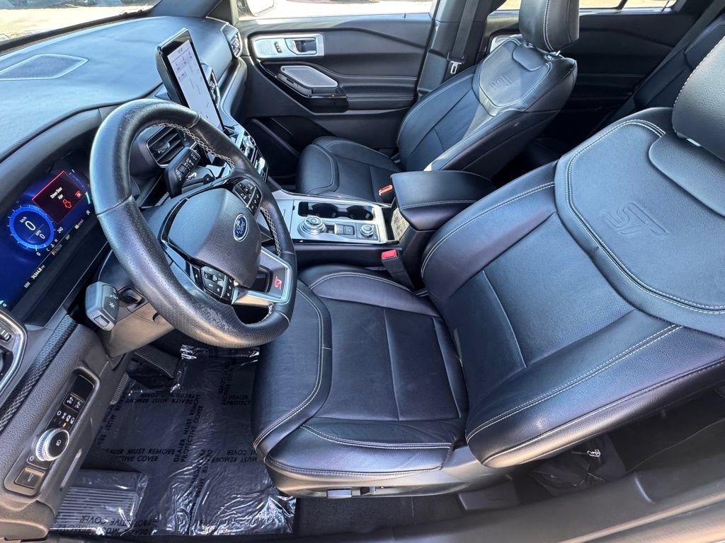 Certified 2023 Ford Explorer ST w/ Equipment Group 401A AWD/4WD image 18