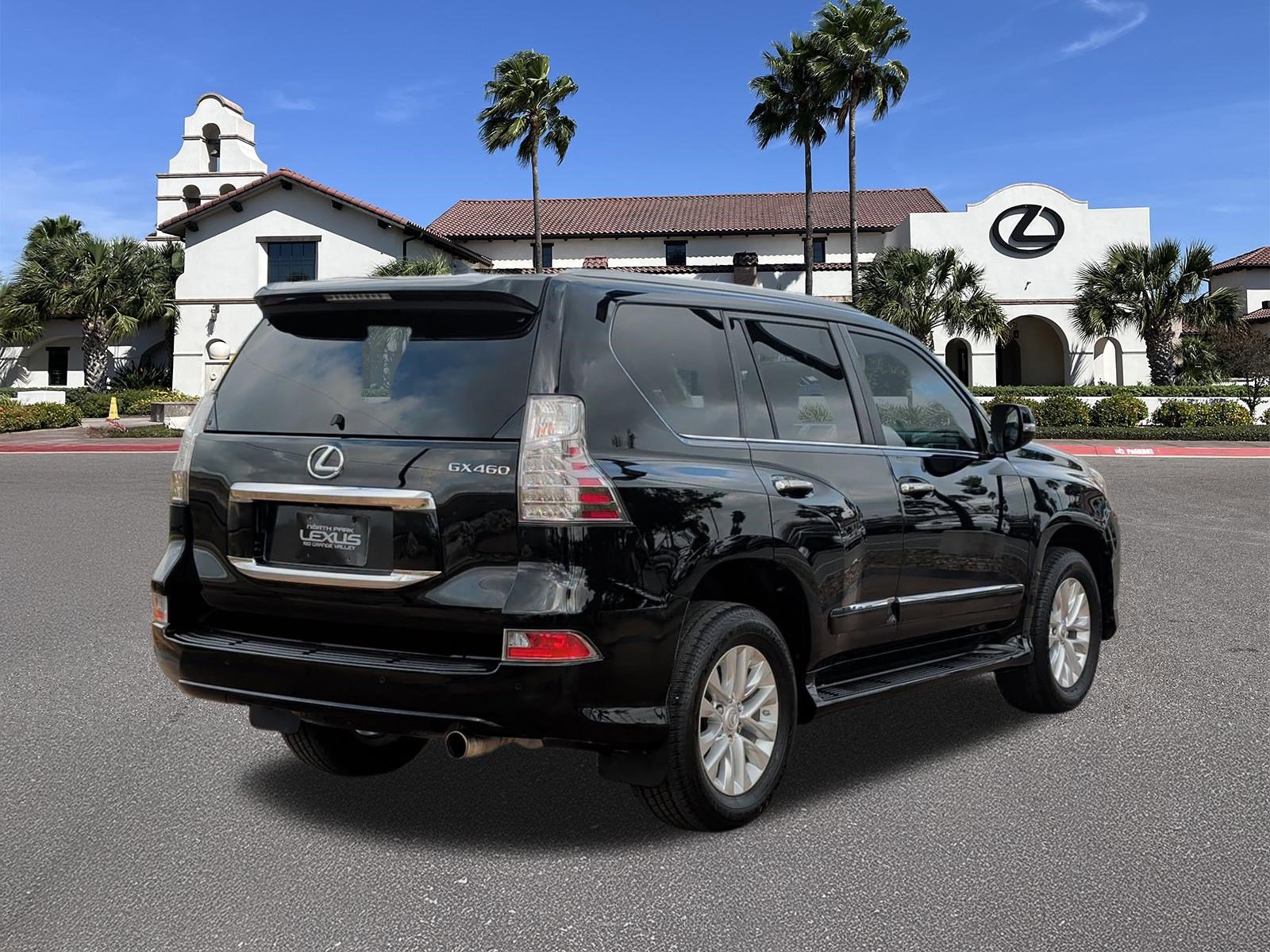 Used 2019 Lexus GX 460 Premium image 2