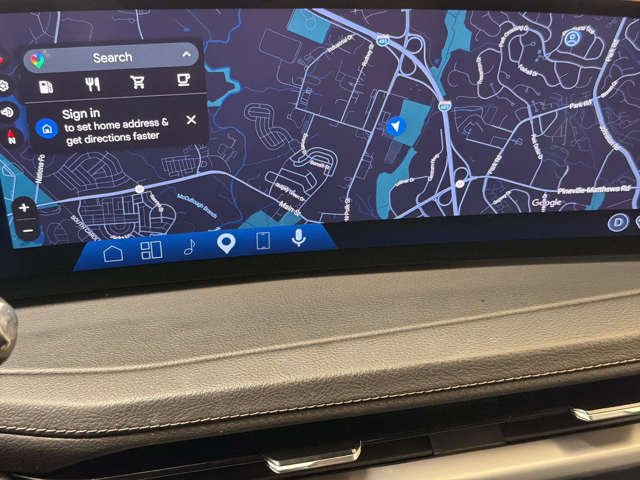 Used 2025 Cadillac XT4 Premium Luxury FWD image 23