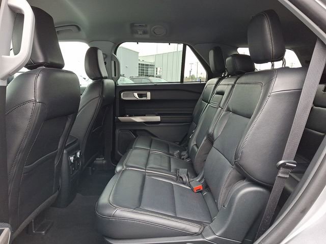 Used 2023 Ford Explorer Limited image 10