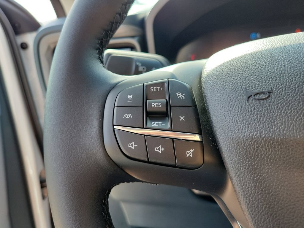 New 2026 Ford Maverick Lariat w/ Black Appearance Package AWD/4WD image 18