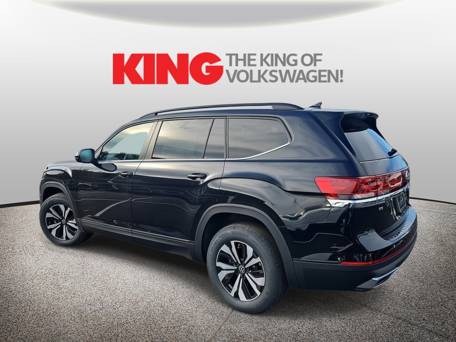 New 2026 Volkswagen Atlas SE image 6