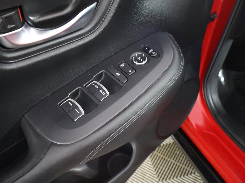 Used 2023 Honda HR-V EX-L image 38