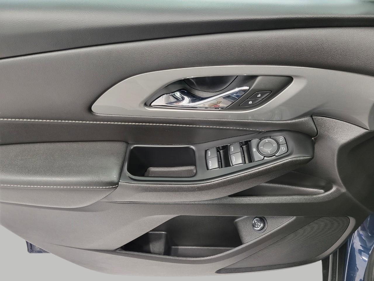 Certified 2023 Chevrolet Traverse LT w/ LPO, Floor Liner Package image 27