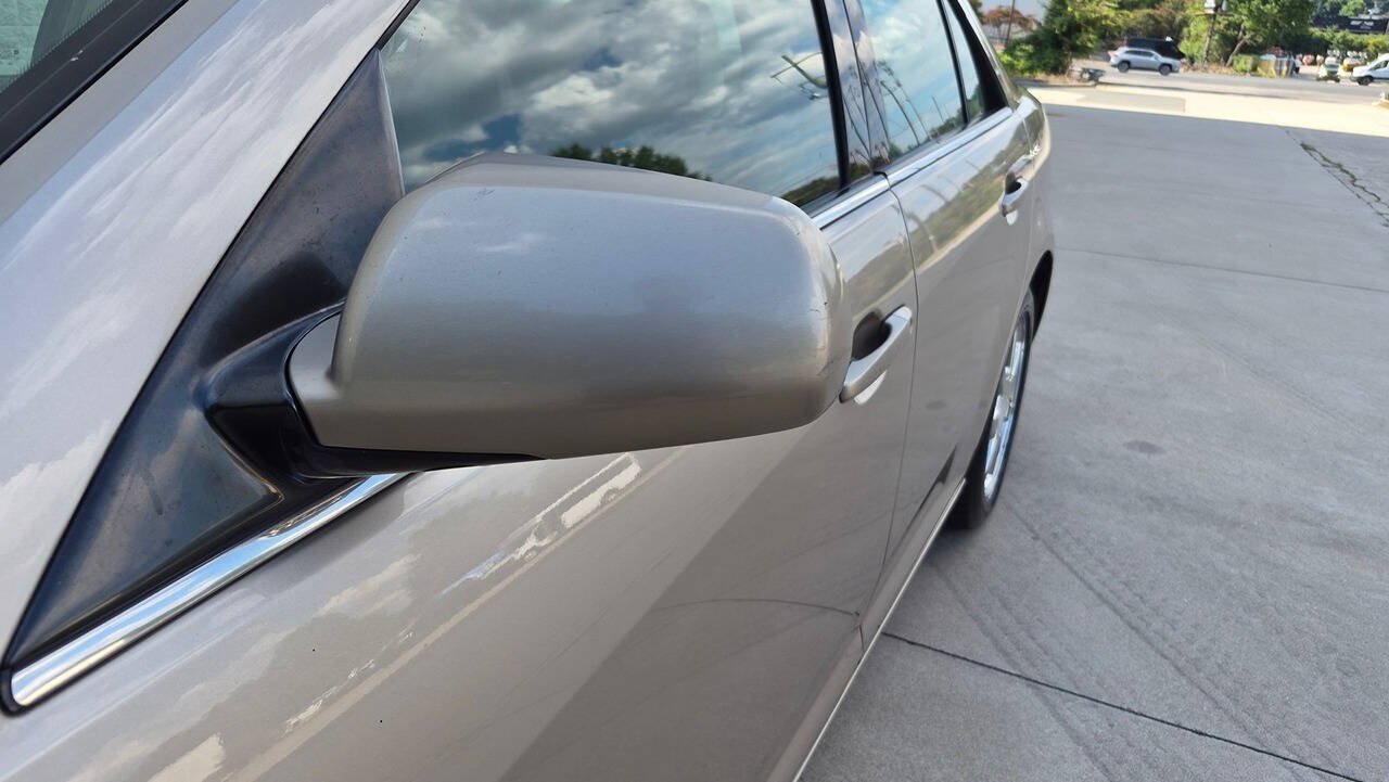 Used 2005 Cadillac STS w/ Preferred Equipment Group RWD image 10