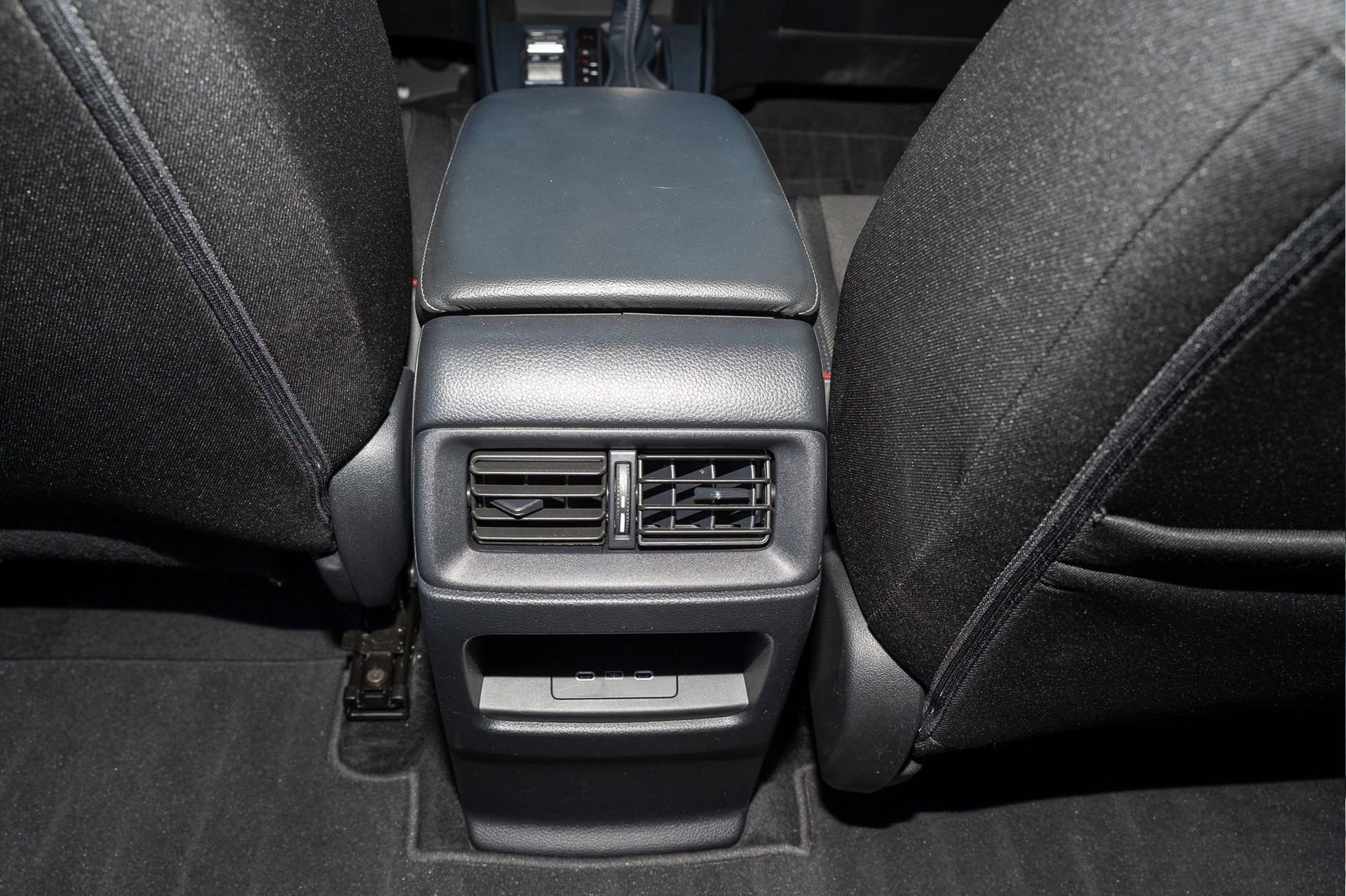 Certified 2025 Honda CR-V EX image 18