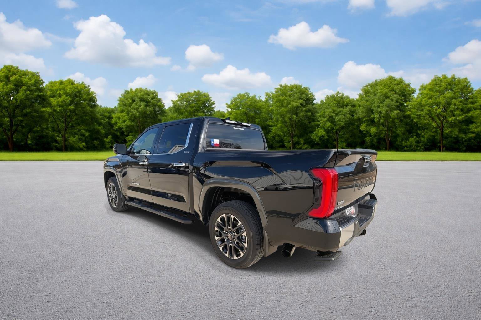 New 2026 Toyota Tundra Limited image 5