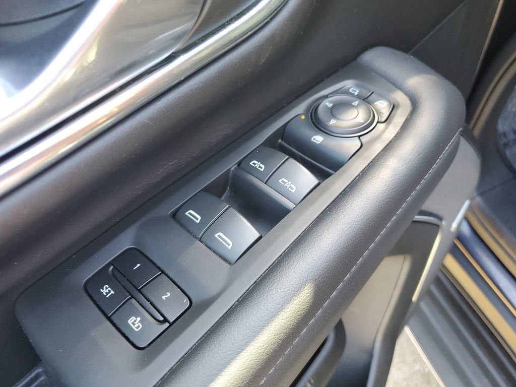 Used 2023 Chevrolet Tahoe LT image 22