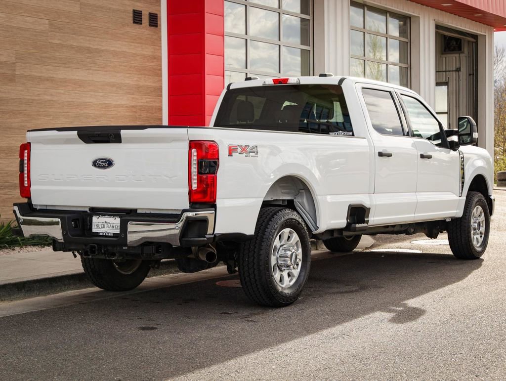 Used 2023 Ford F350 XLT w/ 360-Degree Camera Package AWD/4WD image 3