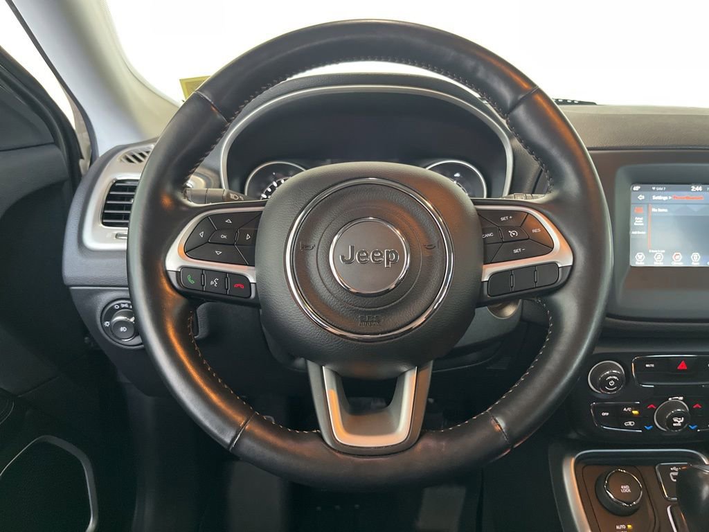 Used 2020 Jeep Compass Latitude w/ Cold Weather Group image 5