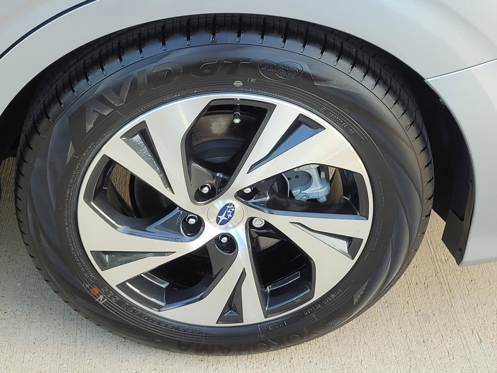 Certified 2025 Subaru Legacy Premium AWD/4WD image 22