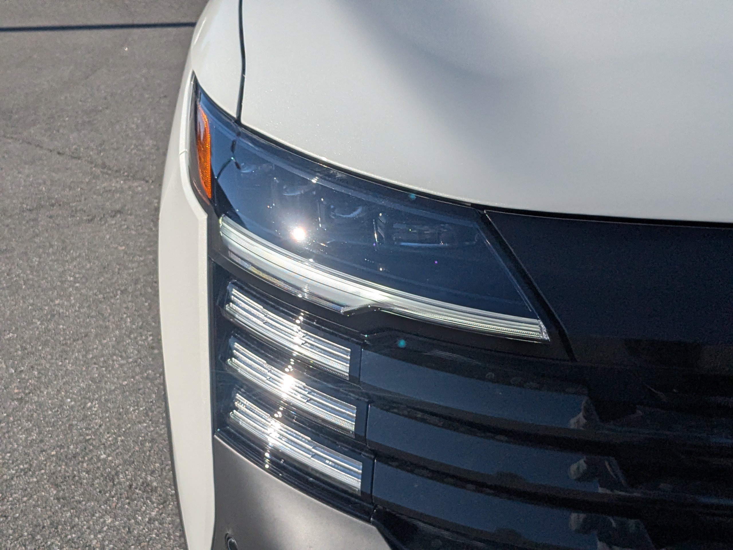 New 2026 Nissan Kicks SR FWD image 10