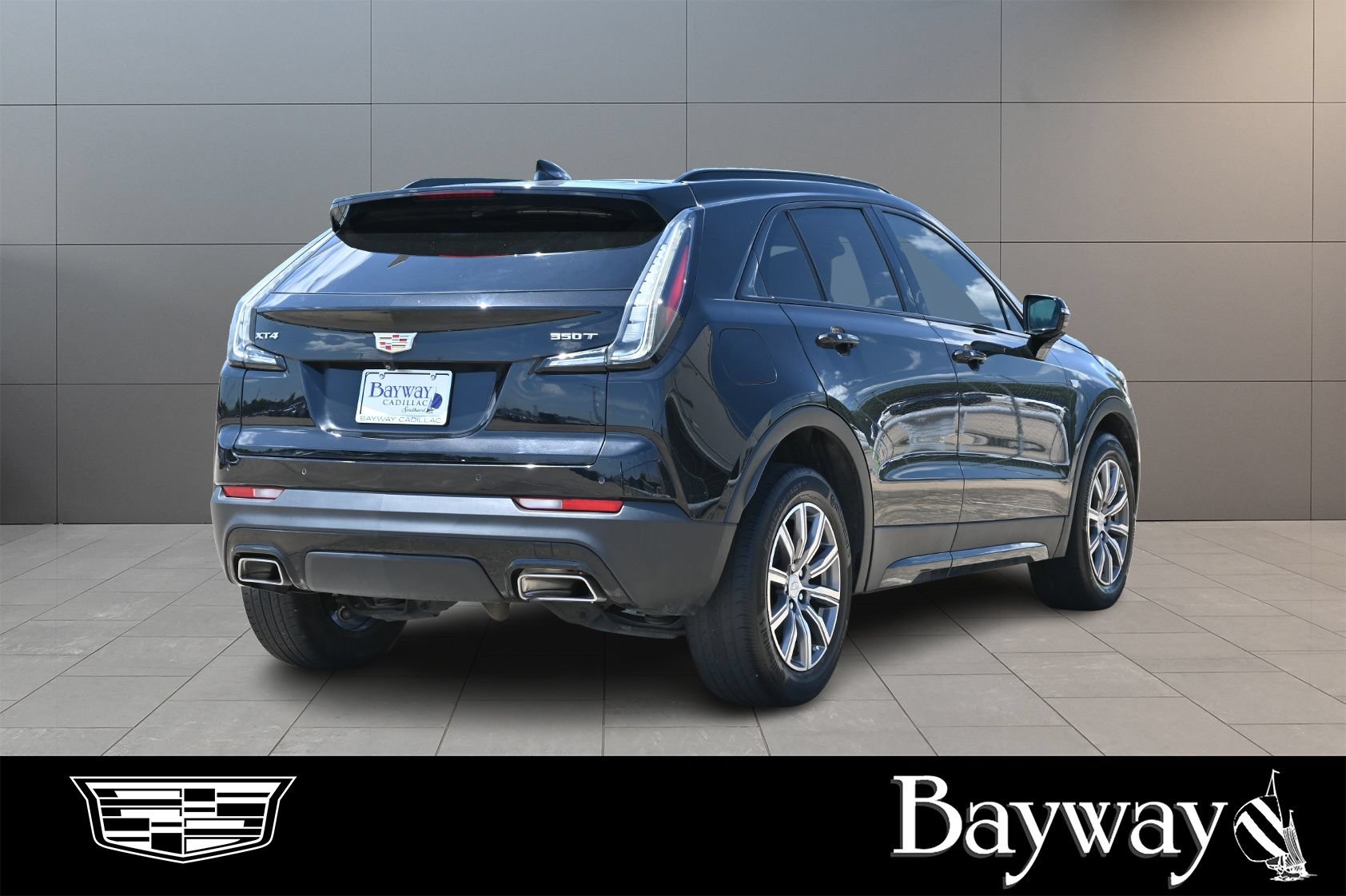 Certified 2023 Cadillac XT4 Sport FWD image 6