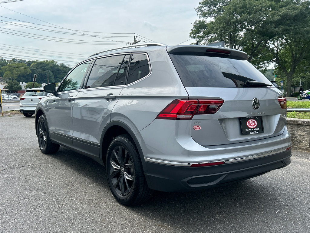 Used 2024 Volkswagen Tiguan SE AWD/4WD image 6