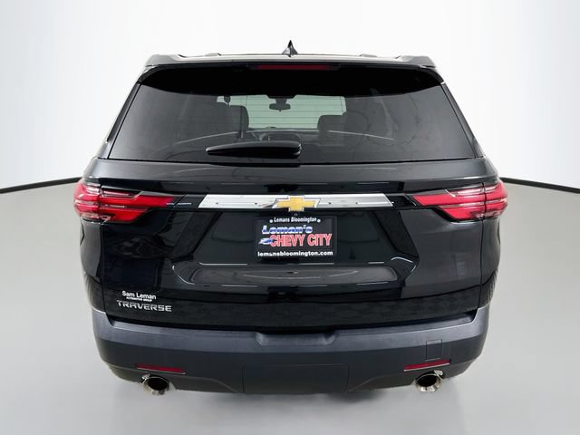 Used 2023 Chevrolet Traverse LS w/ LPO, Cargo Package FWD image 6
