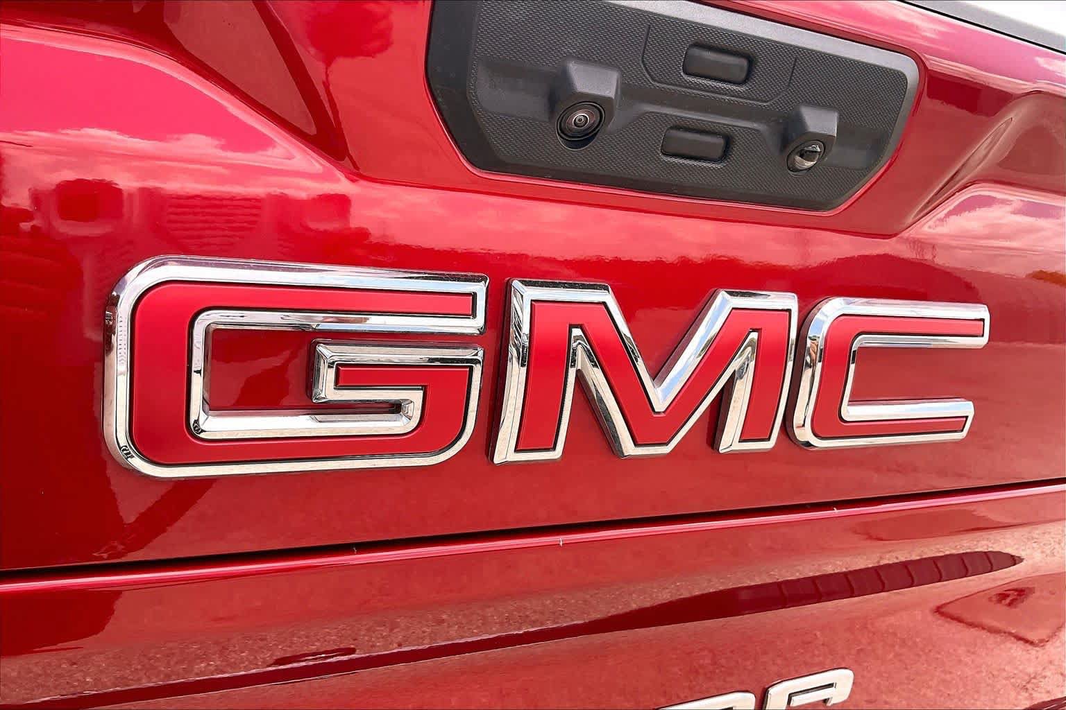 Used 2025 GMC Sierra 2500 SLT w/ Texas SLT Premium Package AWD/4WD image 30