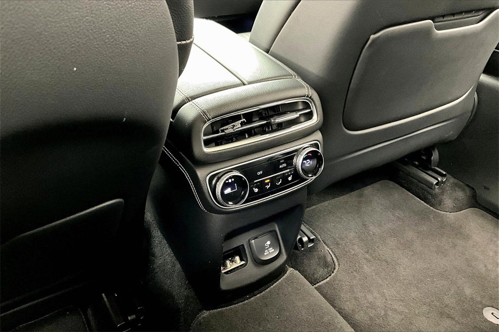 Used 2022 Genesis GV80 3.5T w/ Advanced Package 06 image 33