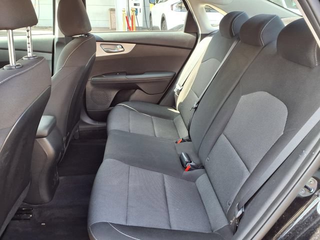 Used 2023 Kia Forte LXS FWD image 18