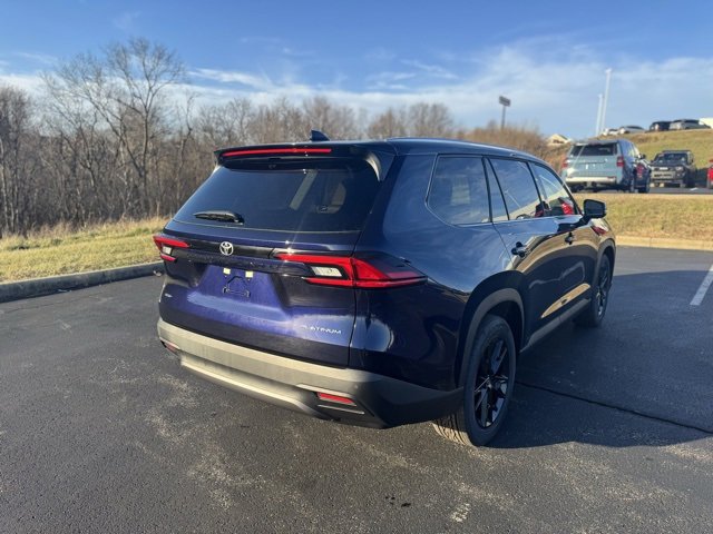 New 2026 Toyota Grand Highlander Platinum image 3