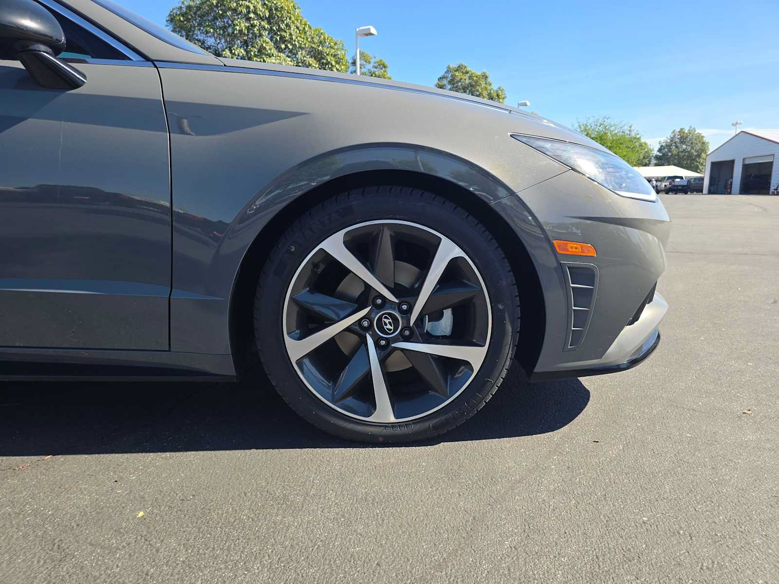 Used 2022 Hyundai Sonata SEL Plus w/ Preferred Accessory Package FWD image 9