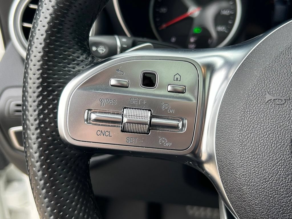 Used 2021 Mercedes-Benz GLC 300 4MATIC Coupe image 16