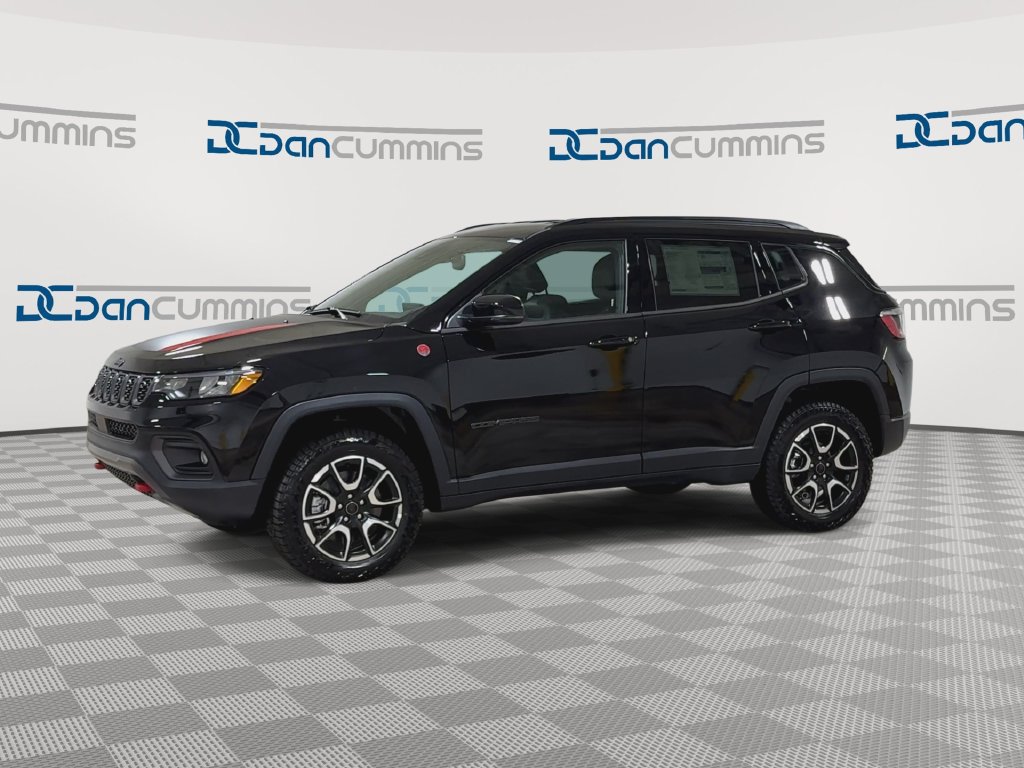 New 2026 Jeep Compass Trailhawk AWD/4WD image 6