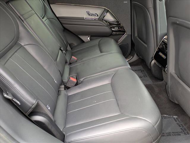 Certified 2025 Land Rover Range Rover Sport SE image 21