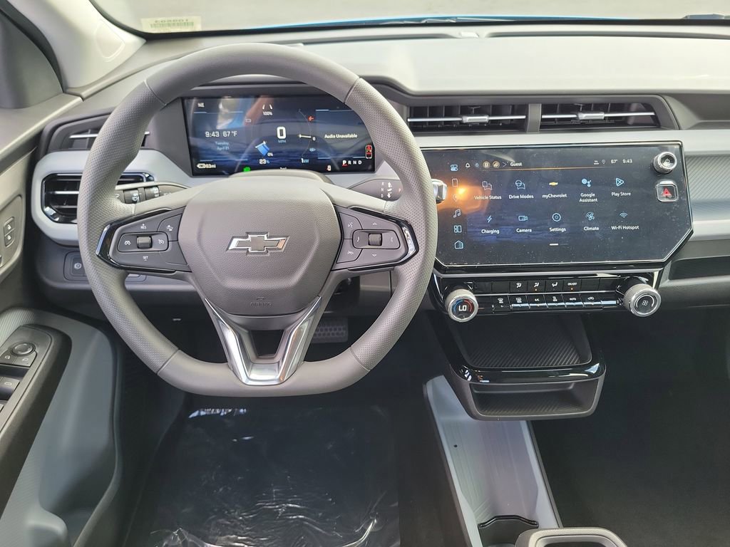 New 2027 Chevrolet Bolt LT image 4