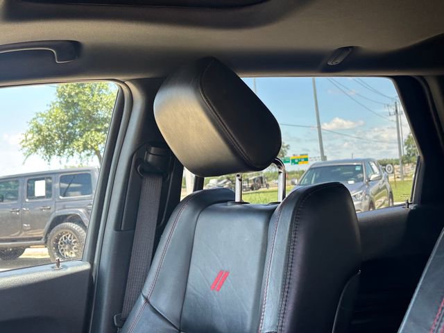 Used 2024 Dodge Durango GT RWD image 12