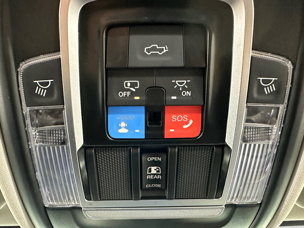 Used 2024 RAM 2500 Laramie image 9