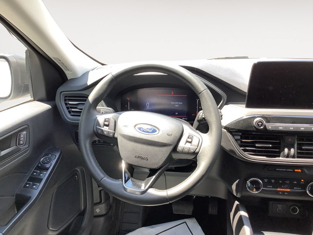 Used 2023 Ford Escape Active FWD image 12