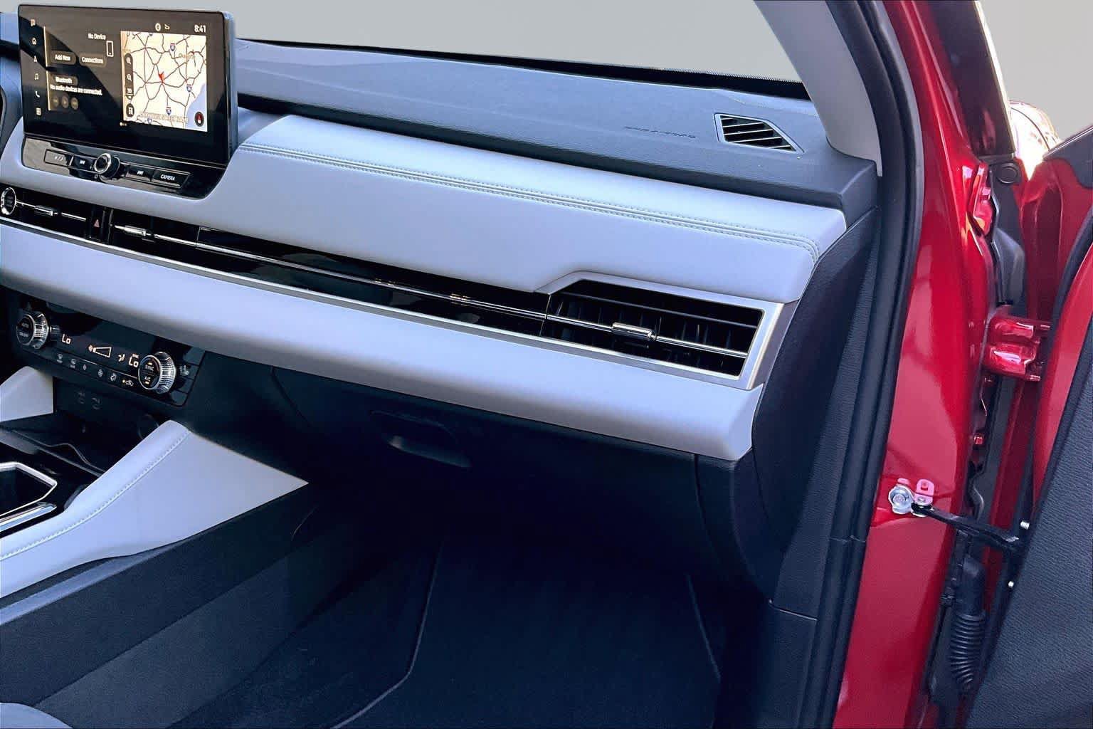 Used 2025 Mitsubishi Outlander SE FWD image 19