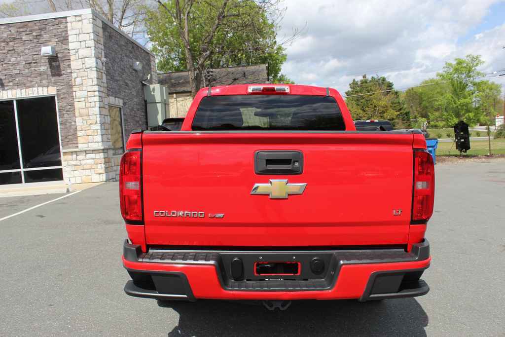 Used 2018 Chevrolet Colorado LT RWD image 6